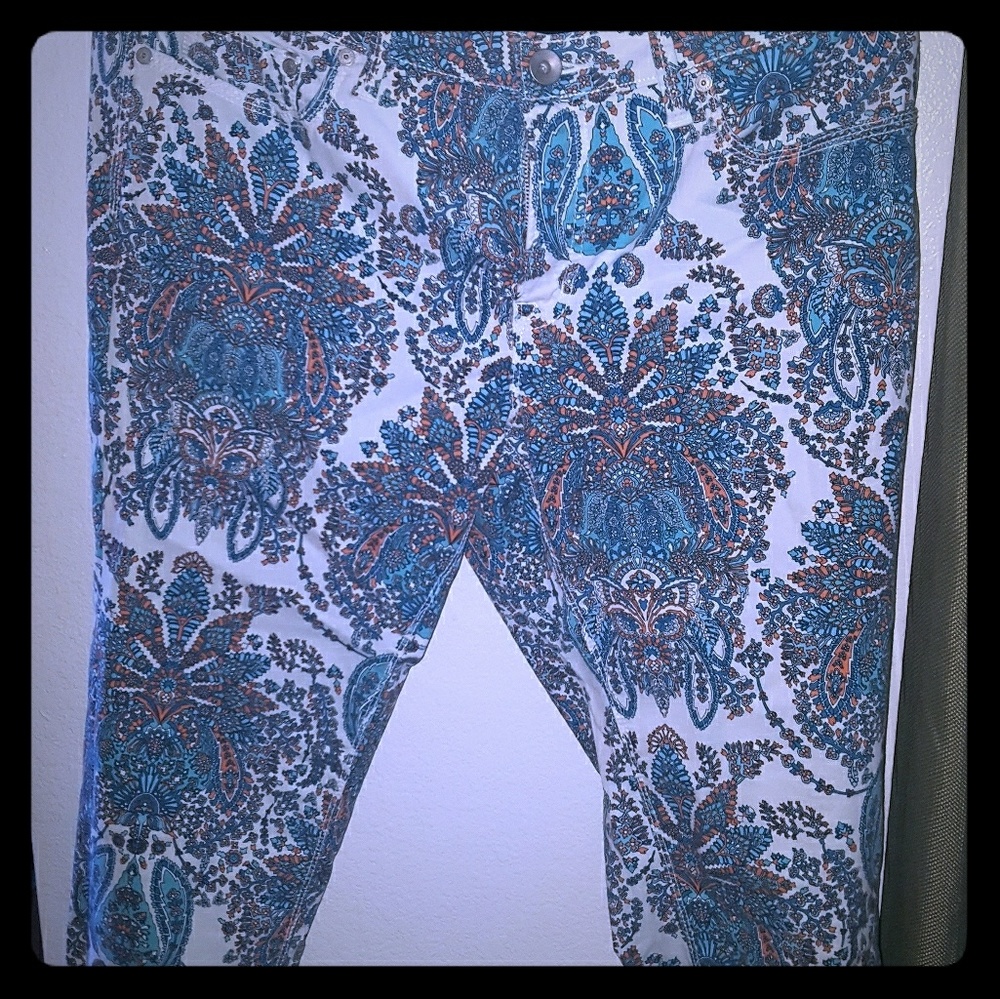 Printed jeans